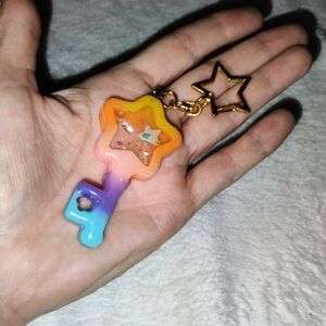 Rainbow Ombre Resin Shaker Star Keychain